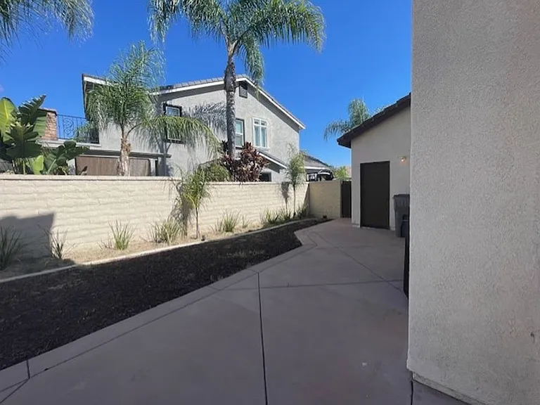 5875 Larry Dean St — Photo 30