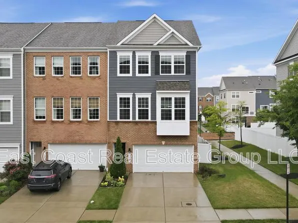 5123 Ironsides Dr, Frederick, MD 21703