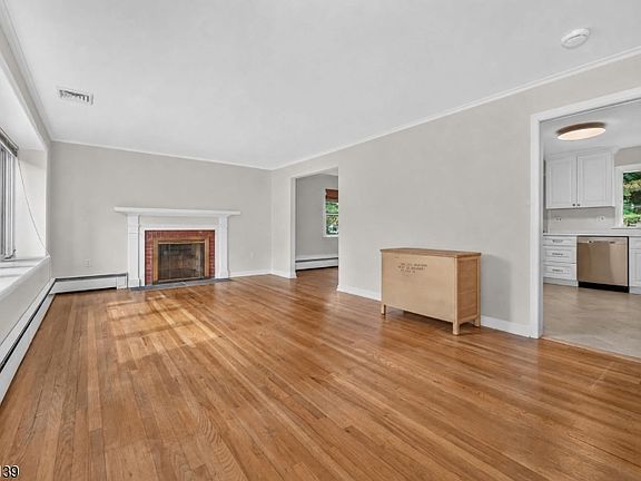 2nd image of 204 Hillside Ave
