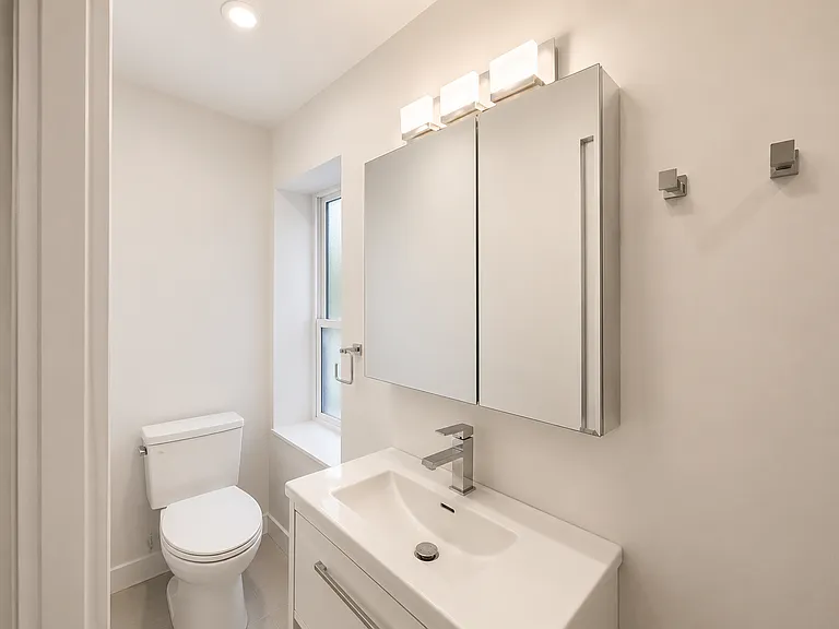 1580 Camelot Rd — Photo 4