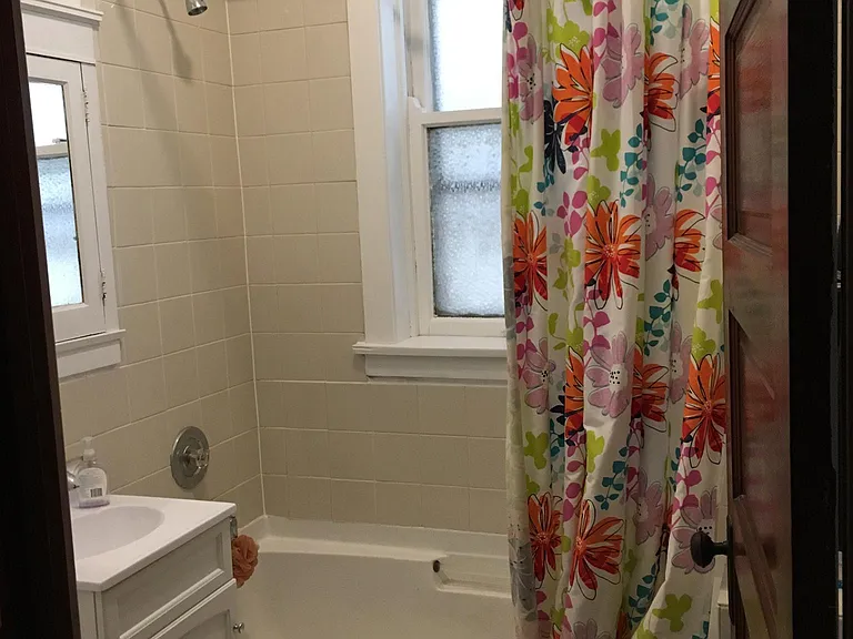 2637 N Ashland Ave #1 — Photo 6