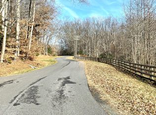 921 Sahlin Farm Rd, Annapolis, MD 21401