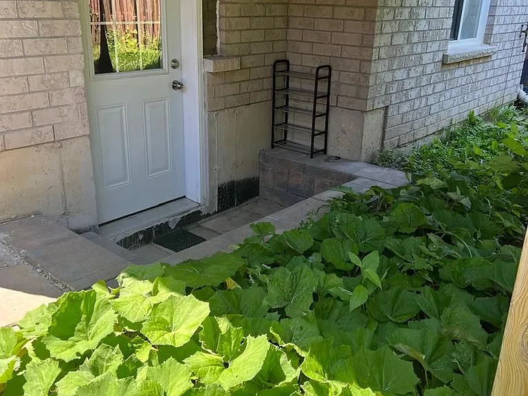 334 Ritas Ave — Photo 2