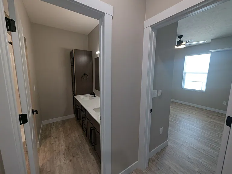 3418 Brecken St — Photo 36