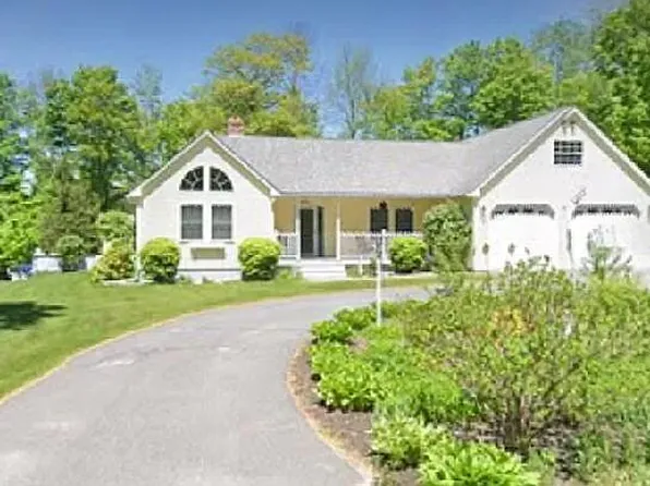 57 Ferguson Drive, Sidney, ME 04330