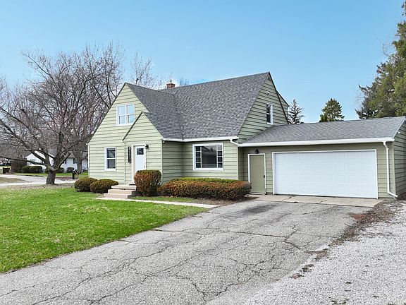 4th image of 1524 Ridge Rd