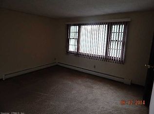 384 Laurel St, East Haven, CT 06512