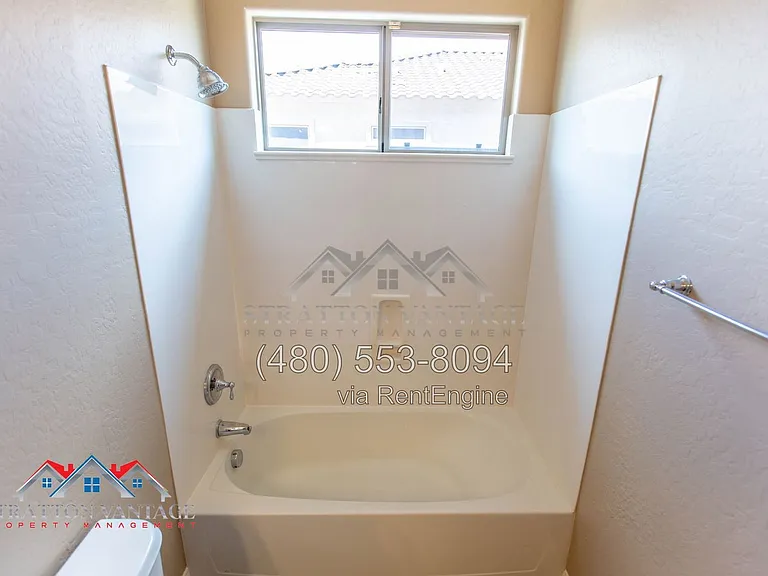 5029 W Yearling Rd — Photo 33