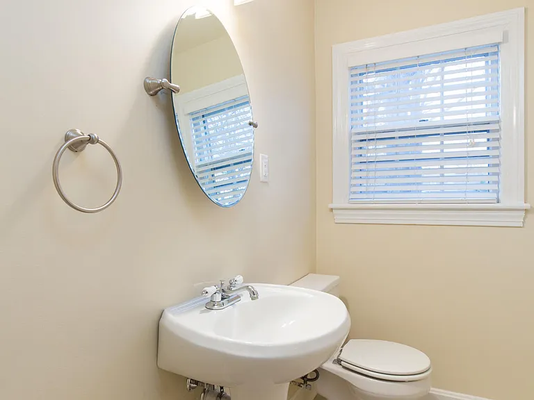 3607 Saint Germaine Ct — Photo 9