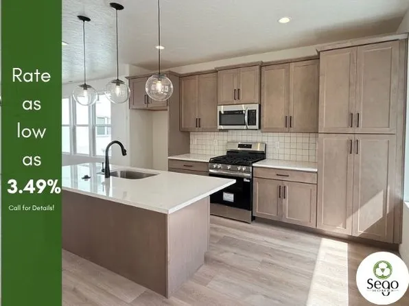 11025 S Freestone Dr W #123, South Jordan, UT 84009