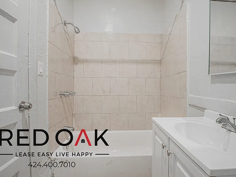 1000 S Grand View St #307 — Photo 11