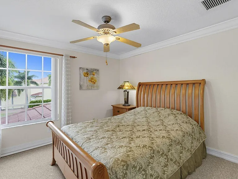 8492 Breezy Oak Way — Photo 37