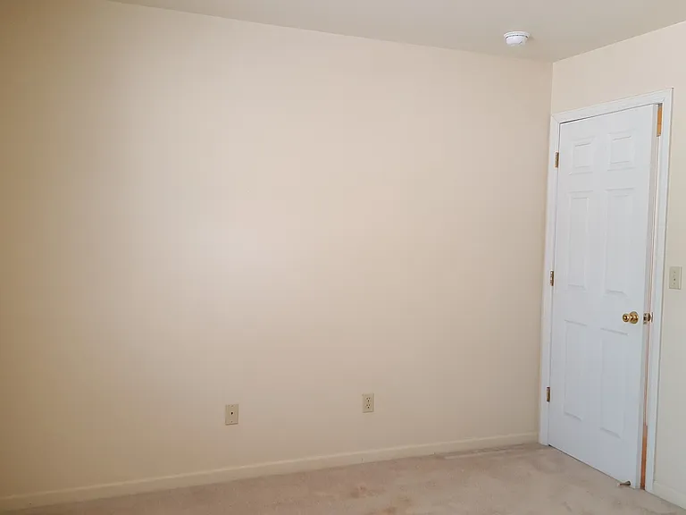2401 N 10 S — Photo 15