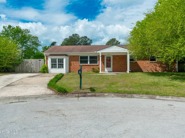 508 Dale Court, Jacksonville, NC 28540