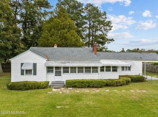 611 1st Ave, Vanceboro, NC 28586