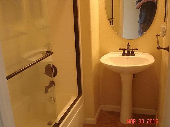 5th image of 2732 Nicolson Cir