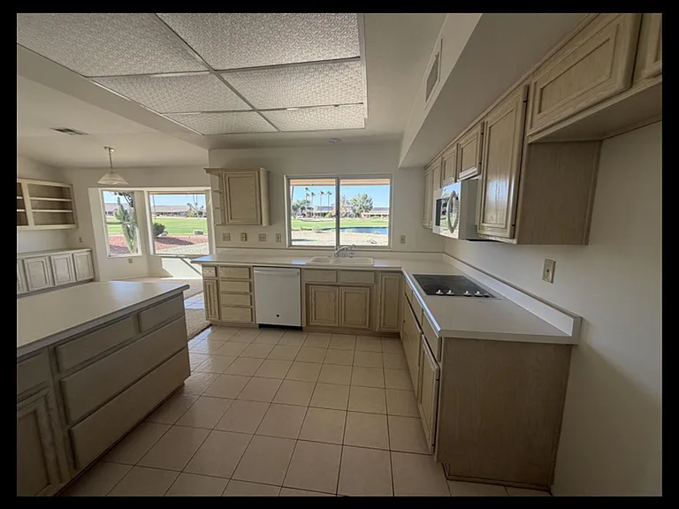 14626 W Trading Post Dr — Photo 5