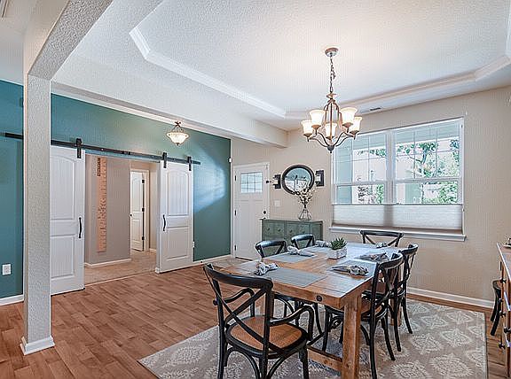 5th image of 637 William Hall Way