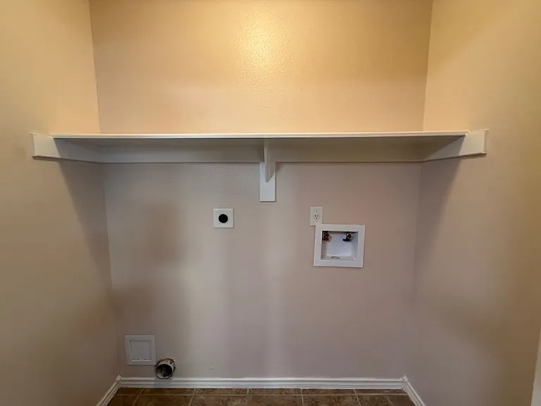 2521 La Parra Ln — Photo 6