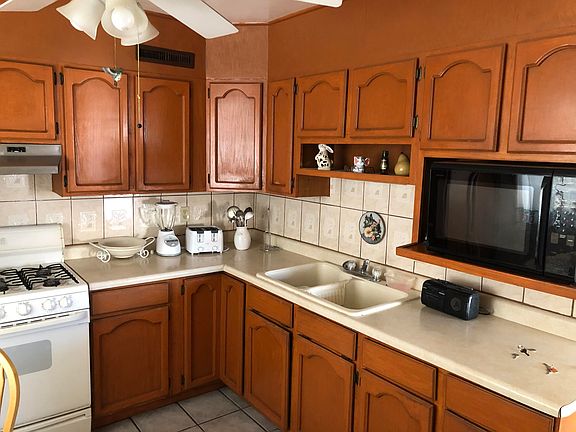 2nd image of 339 Cortez Dr