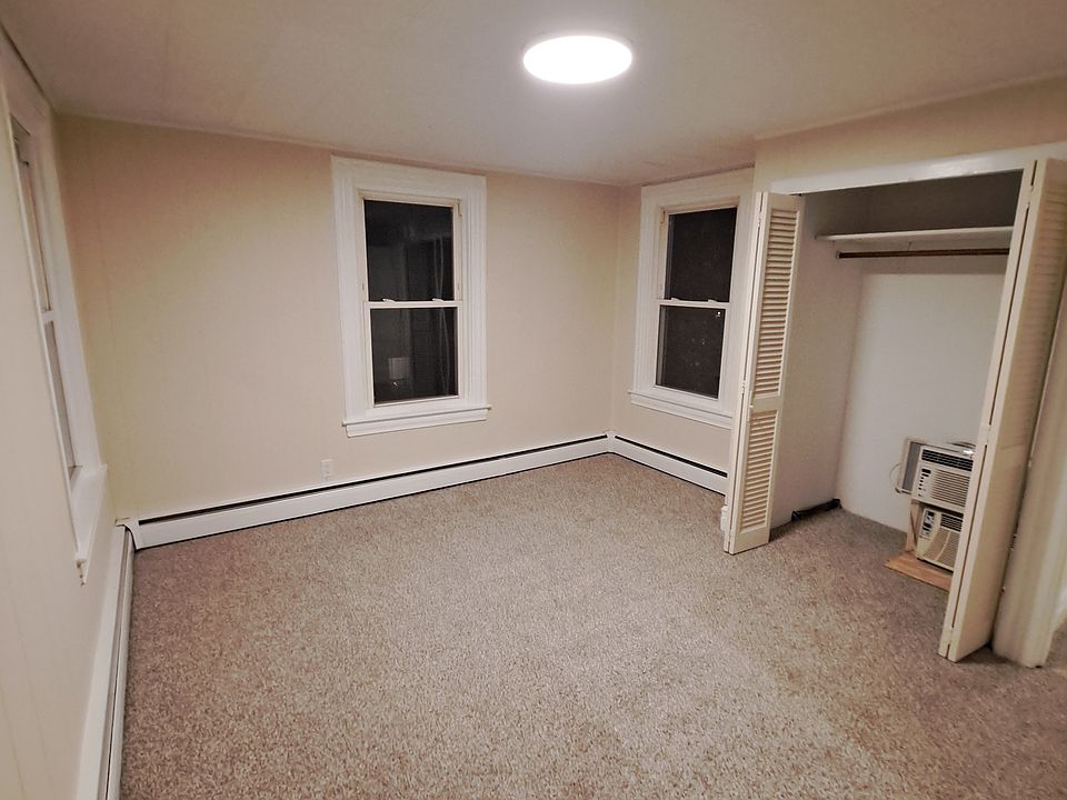 Large Bedroom 1