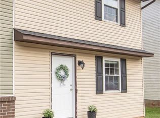 5017 Saint Patrick Cir, Charleston, WV