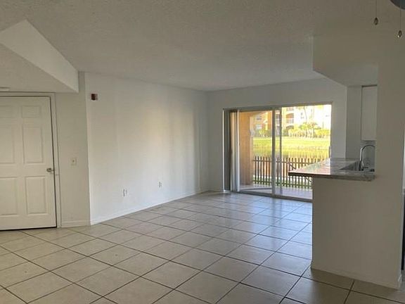 5th image of 9615 NW 1st Ct APT 102
