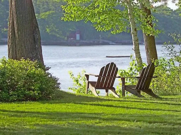 44 Starboard Cove Rd, Eliot, ME 03903