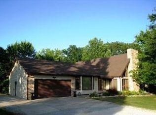 10771 E North La Vista Dr #D, Columbia, MO 65202