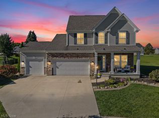 317 Garfield Dr, Lagrange, OH 44050