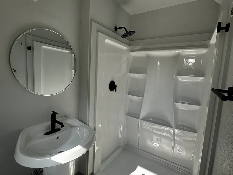 929 Brown Trl — Photo 14