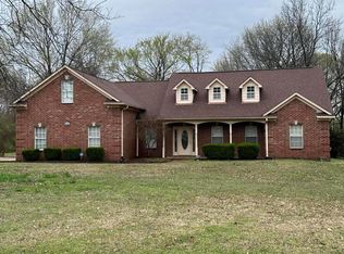 3832 Forrest Park Cv, Horn Lake, MS 38637