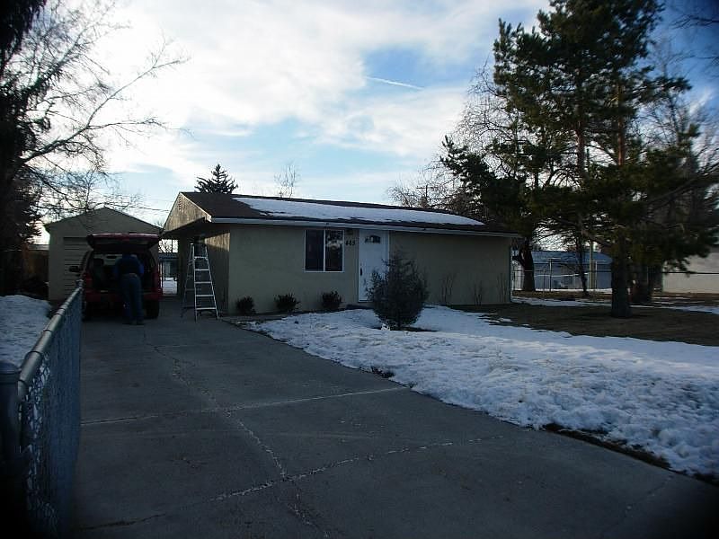 1st image of 465 NW Bonneville Dr
