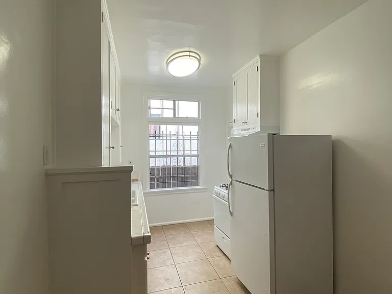 158 S Commonwealth Ave #162-5 — Photo 13