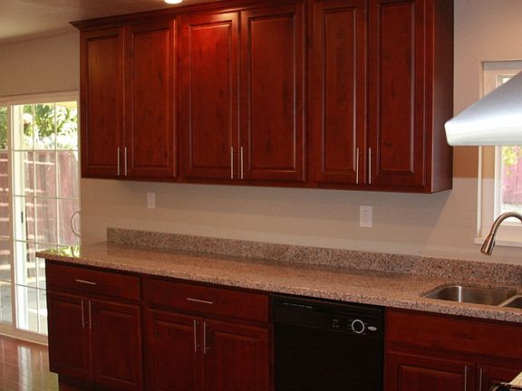 3rd image of 2232 Barlow Ave