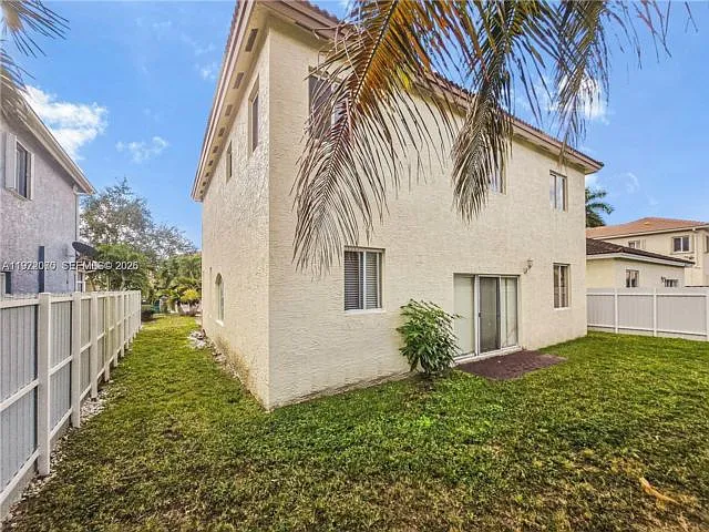 15843 SW 139th St — Photo 16