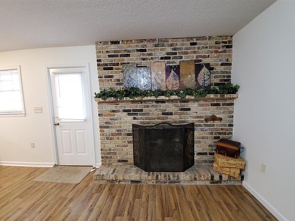 5th image of 504 N 70th Ave