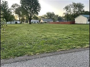 122 N Fulton St, Clinton, IN 47842