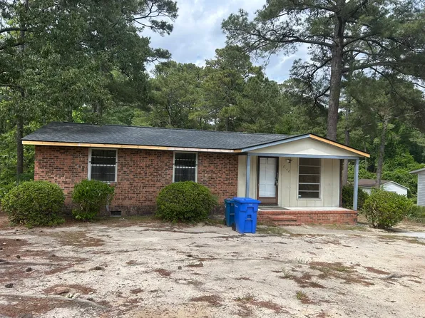 2342 Lake Ave, Fayetteville, NC 28301