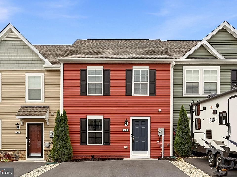 1st image of 24 Loblolly Dr