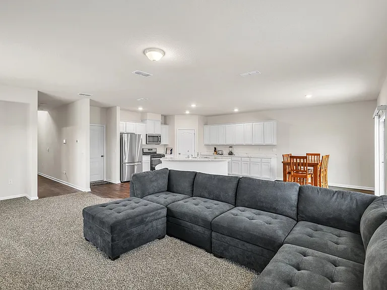 339 Albacete Rd — Photo 7