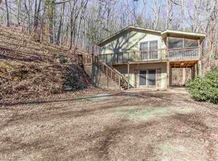 34 Garden Ln, Cleveland, GA 30528