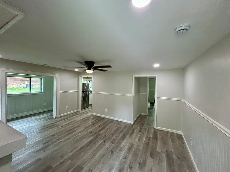 204 S Moore Rd — Photo 27