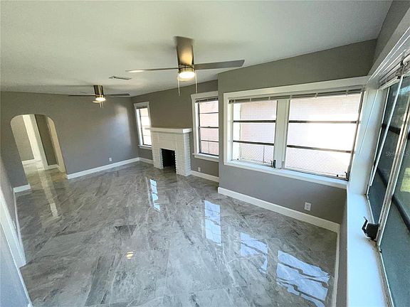 5th image of 2525 37TH STREET S