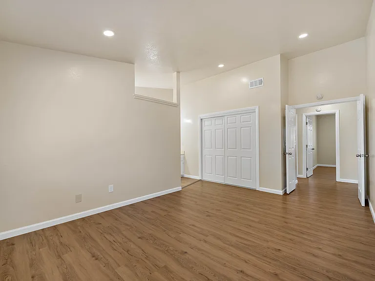 1401 Prospect Way — Photo 10