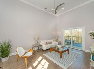 37 Railroad Ave, Netcong, NJ 07857