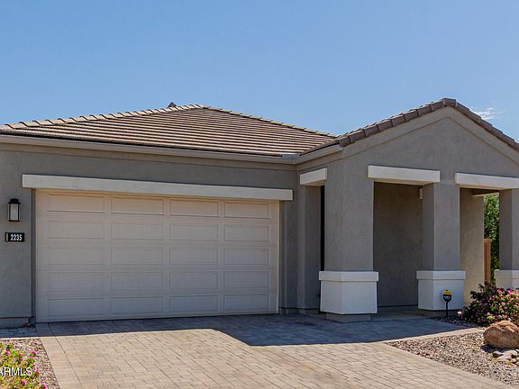 2nd image of 2235 E SAGUARO PARK Lane