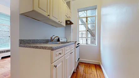 Rented by Bond New York