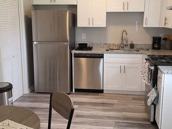 2nd image of 1126 New Dawn Ct Unit B