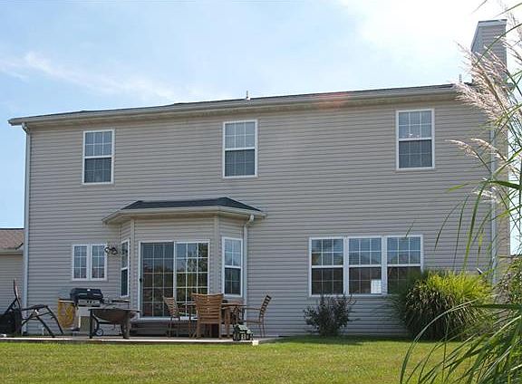 5th image of 1503 Coles Ct